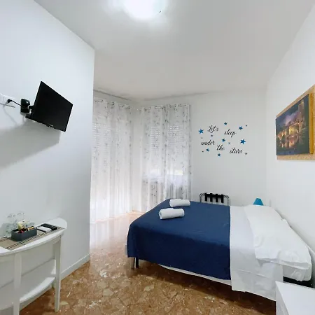 Confortini Sunday 招待所 3*