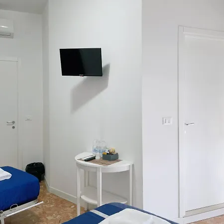 招待所 Confortini Sunday