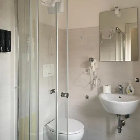 招待所 Confortini Sunday