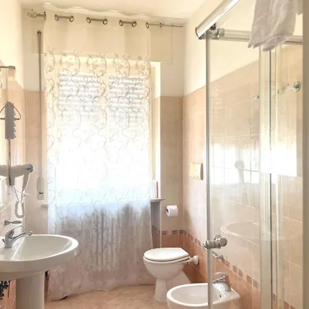 招待所 Confortini Sunday 维罗纳