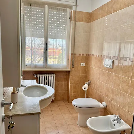 Confortini Sunday 招待所